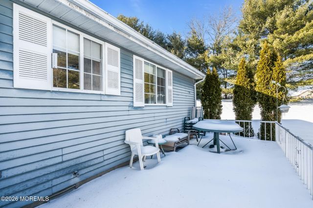 4 Andover Court 64, Whiting, NJ 08759