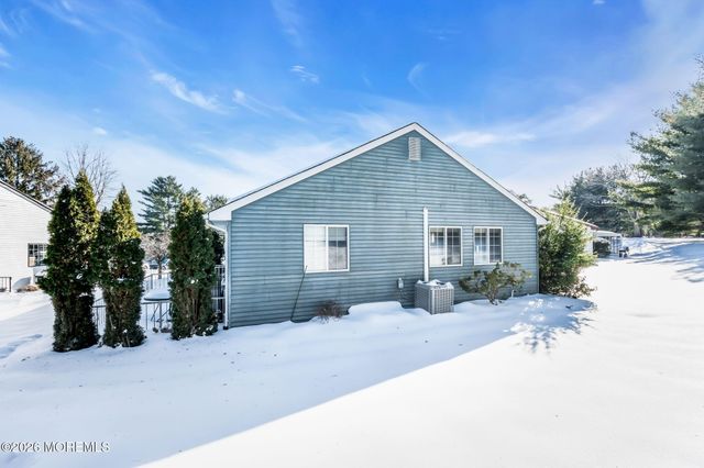 4 Andover Court 64, Whiting, NJ 08759