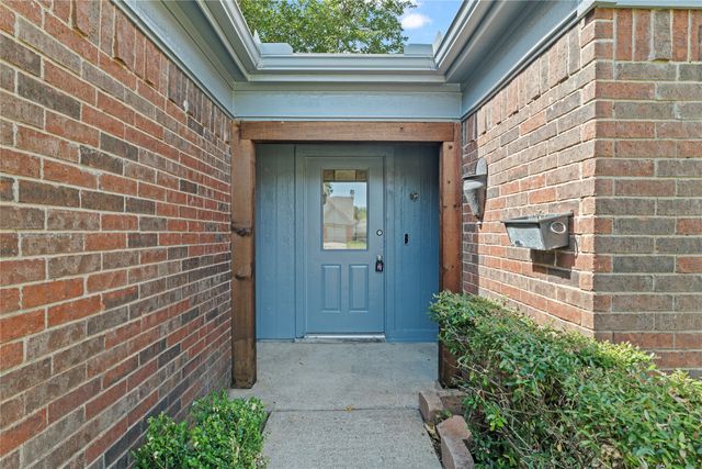 3720 River Birch Road, Fort Worth, TX 76137