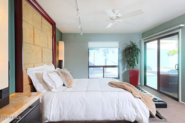 110 W VICTORIA Square, Phoenix, AZ 85013