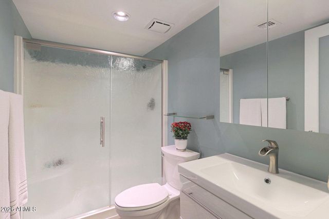 110 W VICTORIA Square, Phoenix, AZ 85013