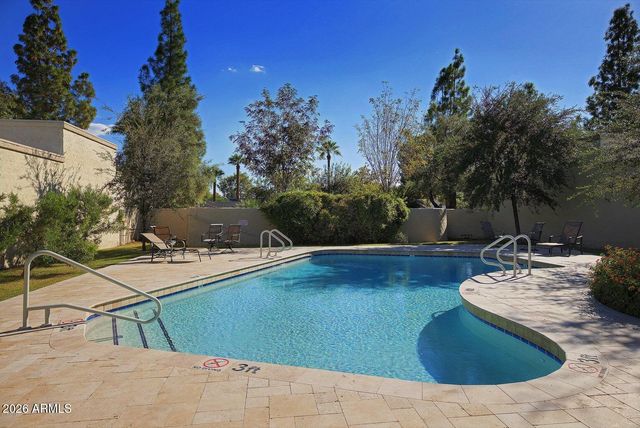110 W VICTORIA Square, Phoenix, AZ 85013