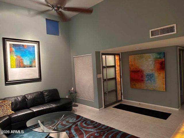 110 W VICTORIA Square, Phoenix, AZ 85013