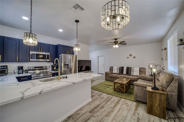 3158 E Snavely Avenue, Kingman, AZ 86409