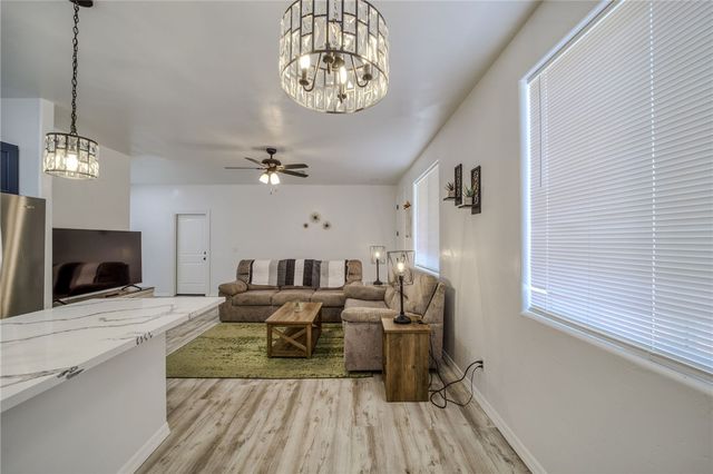 3158 E Snavely Avenue, Kingman, AZ 86409