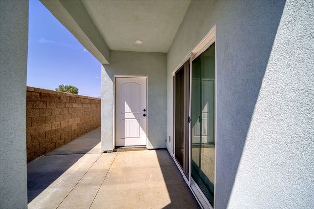 3158 E Snavely Avenue, Kingman, AZ 86409