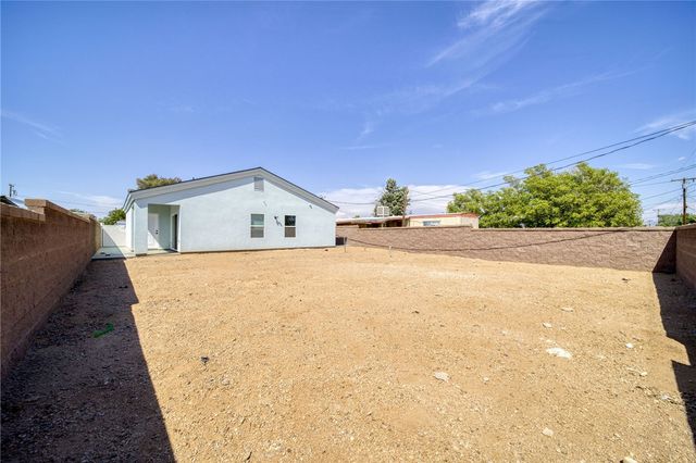 3158 E Snavely Avenue, Kingman, AZ 86409