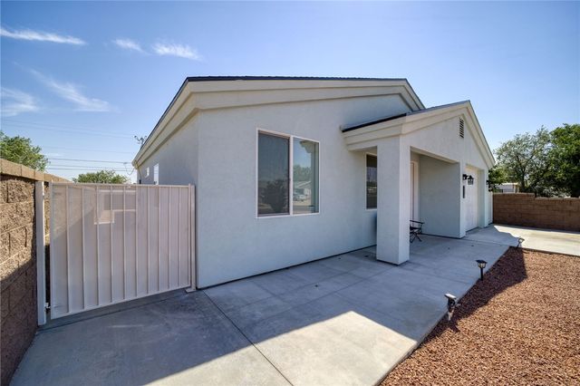 3158 E Snavely Avenue, Kingman, AZ 86409