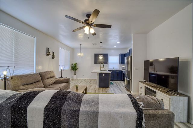 3158 E Snavely Avenue, Kingman, AZ 86409