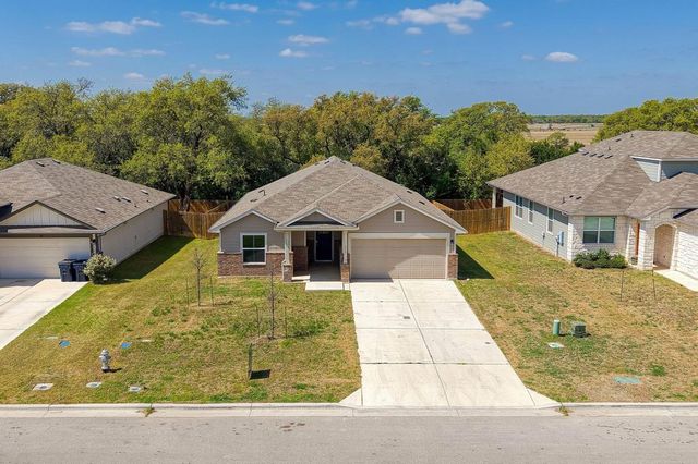 252 Bunting LN, Bertram, TX 78605