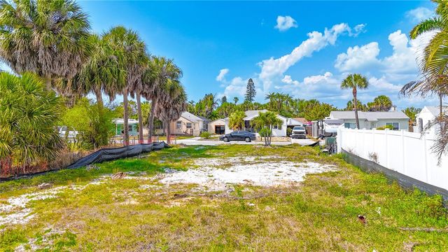 516 78TH AVENUE, St Pete Beach, FL 33706
