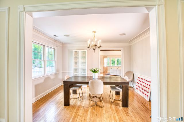 119 Dundee Road, Stamford, CT 06903