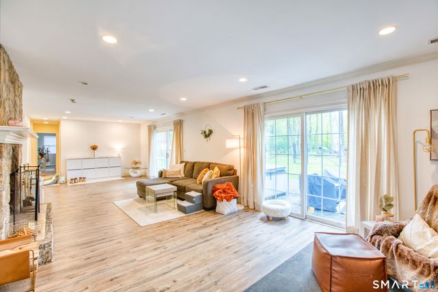 119 Dundee Road, Stamford, CT 06903