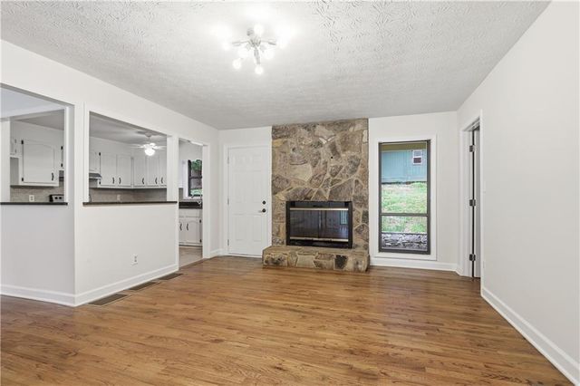 3634 N Hampton Drive NW, Kennesaw, GA 30144
