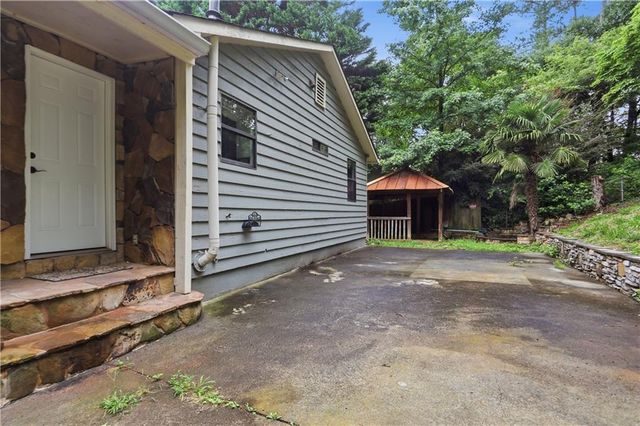 3634 N Hampton Drive NW, Kennesaw, GA 30144