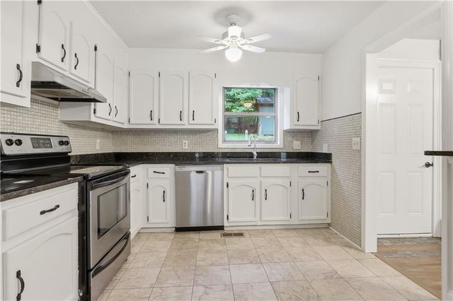 3634 N Hampton Drive NW, Kennesaw, GA 30144