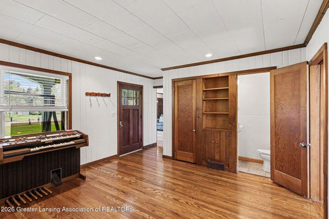 2379 Mount Hope Road, Okemos, MI 48864