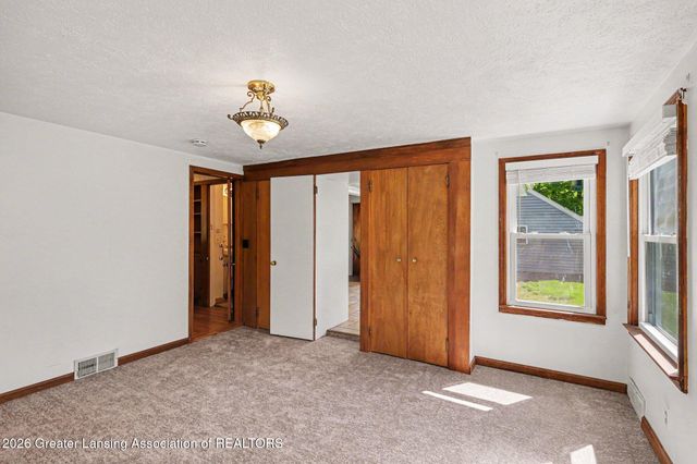2379 Mount Hope Road, Okemos, MI 48864