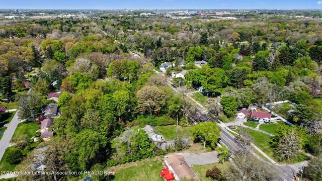 2379 Mount Hope Road, Okemos, MI 48864