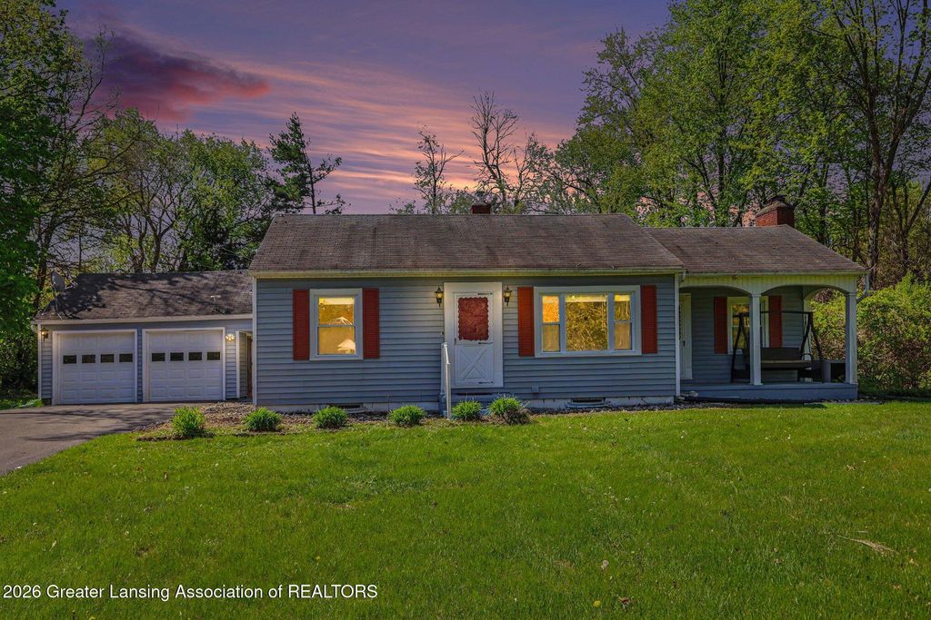 2379 Mount Hope Road, Okemos, MI 48864