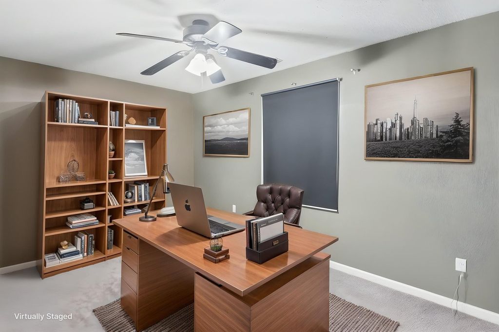 Image 40 of property listing at 4401 Woodglen Lane, Mt Vernon, IL 62864