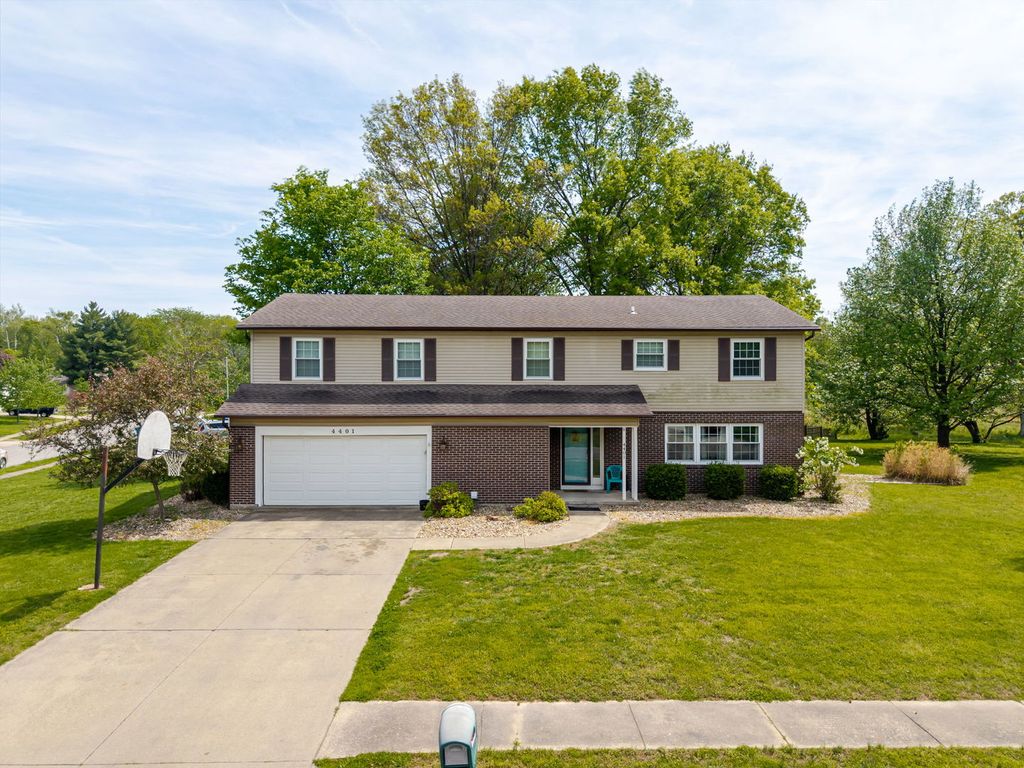 Image 47 of property listing at 4401 Woodglen Lane, Mt Vernon, IL 62864