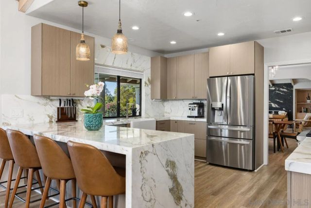 3064 Live Oak Park Rd, Fallbrook, CA 92028
