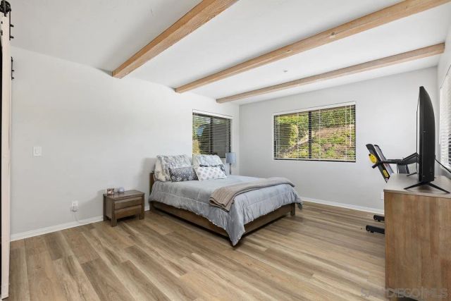 3064 Live Oak Park Rd, Fallbrook, CA 92028