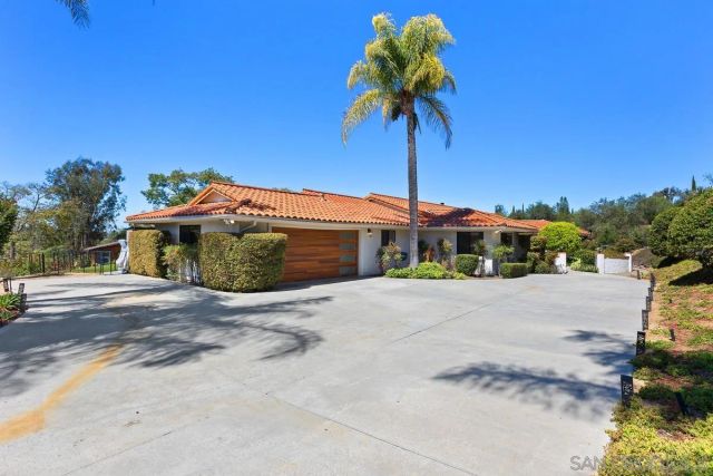 3064 Live Oak Park Rd, Fallbrook, CA 92028