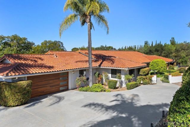 3064 Live Oak Park Rd, Fallbrook, CA 92028