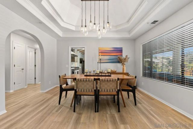 3064 Live Oak Park Rd, Fallbrook, CA 92028