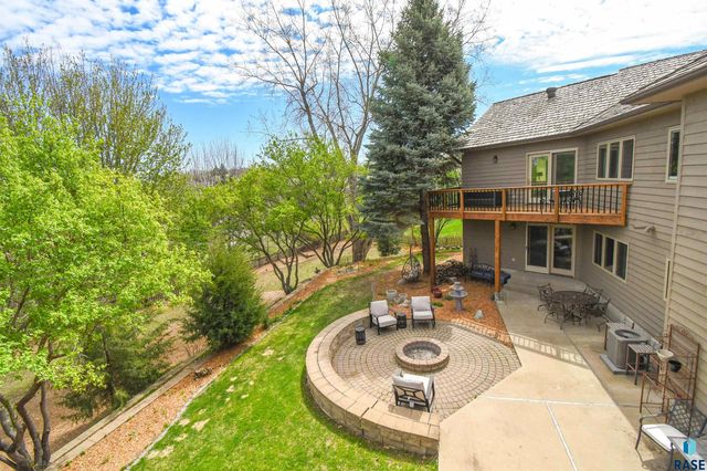 4800 S Caraway Cir Circle, Sioux Falls, SD 57108