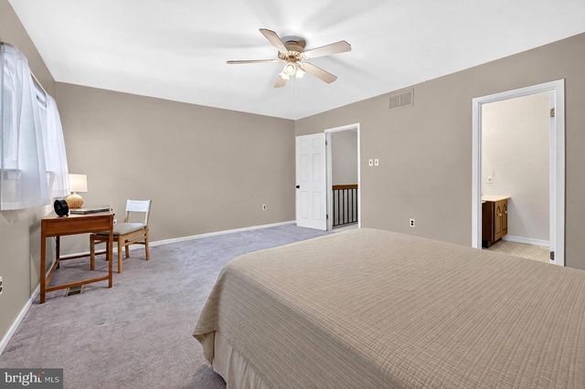24 DORSET DR, Marlton, NJ 08053