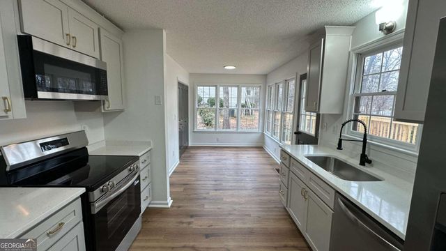 9711 Squirrel Wood Run, Douglasville, GA 30135