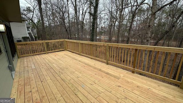 9711 Squirrel Wood Run, Douglasville, GA 30135