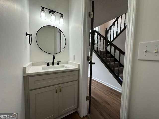 9711 Squirrel Wood Run, Douglasville, GA 30135