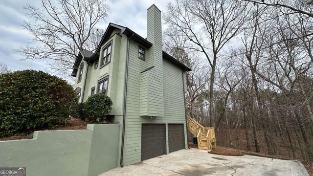 9711 Squirrel Wood Run, Douglasville, GA 30135