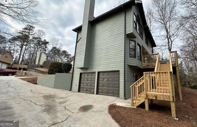 9711 Squirrel Wood Run, Douglasville, GA 30135