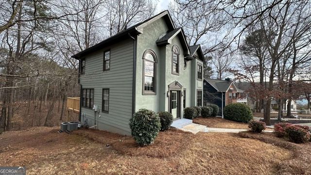 9711 Squirrel Wood Run, Douglasville, GA 30135