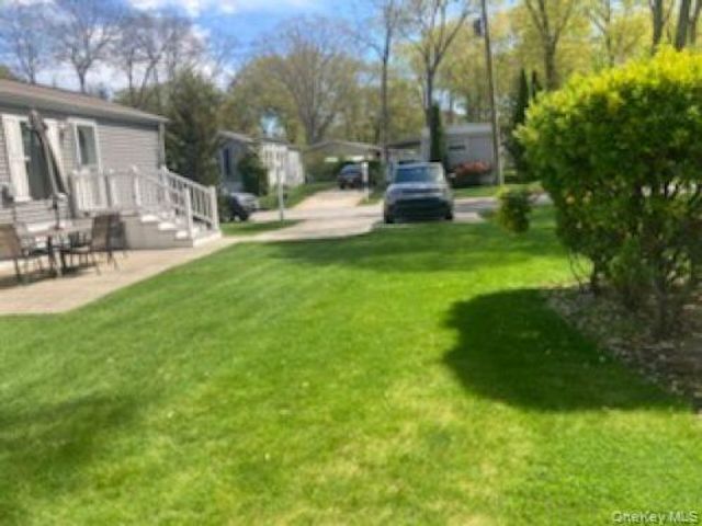 1661 Old Country Road 49, Riverhead, NY 11901