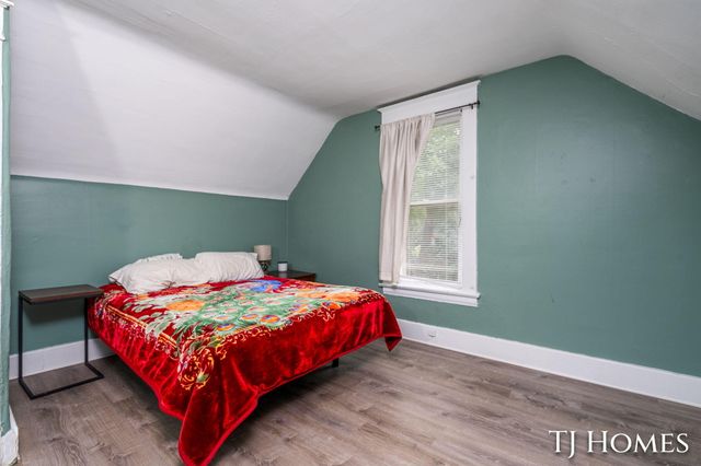 338 Hanover Street Ne, City Of Grand Rapids, MI 49505