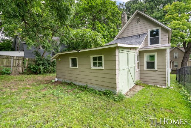 338 Hanover Street Ne, City Of Grand Rapids, MI 49505