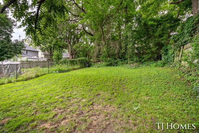 338 Hanover Street Ne, City Of Grand Rapids, MI 49505