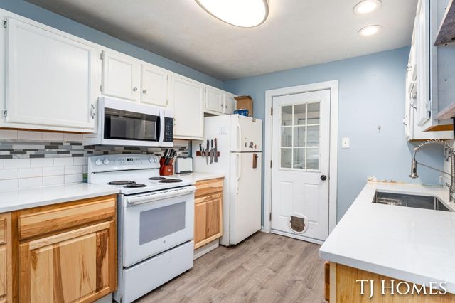338 Hanover Street Ne, City Of Grand Rapids, MI 49505