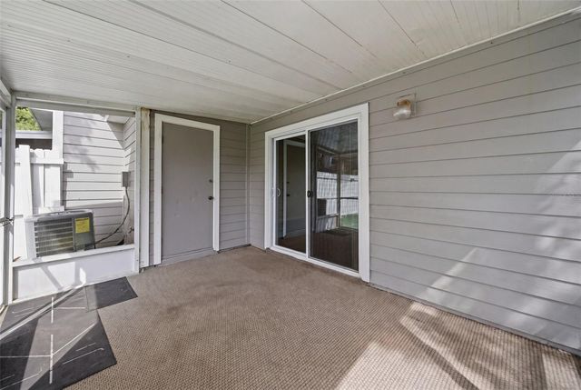 585 SHADOW GLENN PLACE, Winter Springs, FL 32708