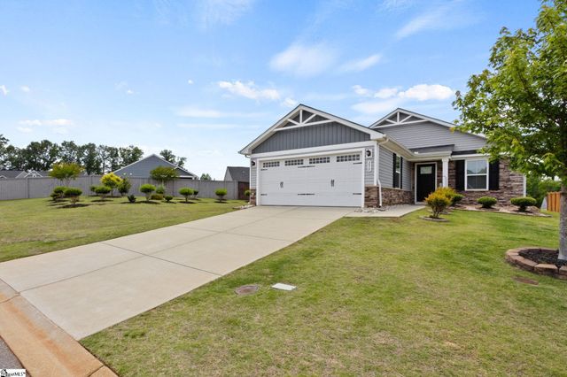 230 Bending Branch Road, Greenville, SC 29605