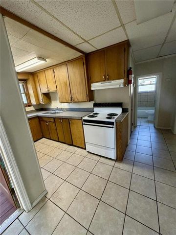 401 S Lynn Avenue, Columbus, KS 66725