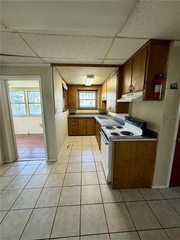 401 S Lynn Avenue, Columbus, KS 66725