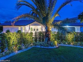 4856 Crayton RD, Naples, FL 34103