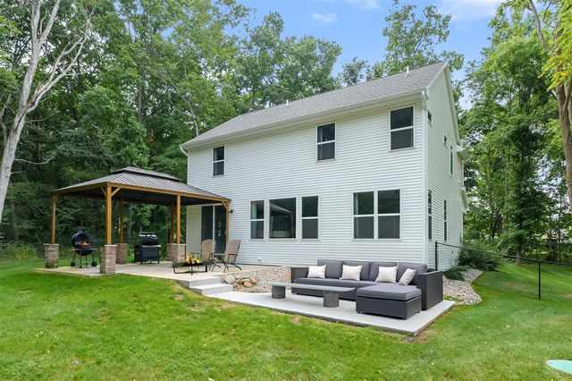 10321 E C Avenue, Richland, MI 49083